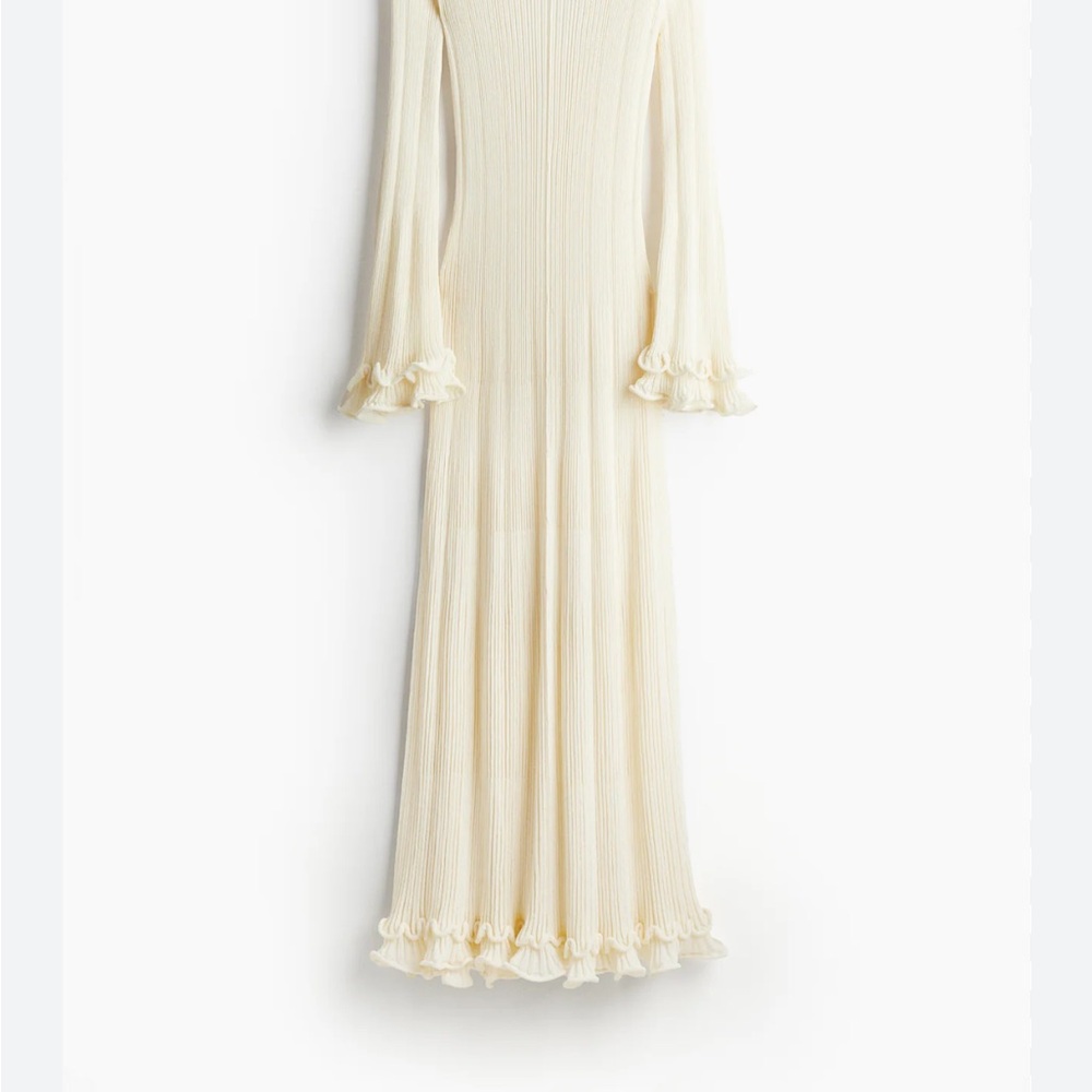 H&M Cream Ruffled Gown with Bishop Sleeves